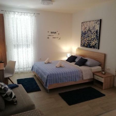 Kalelarga Apartments 4 You ザダル エクステリア 写真