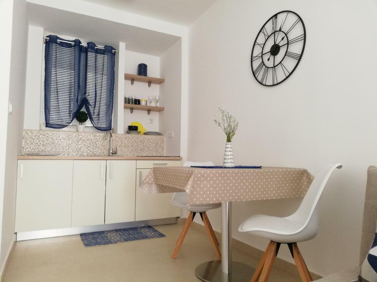 Kalelarga Apartments 4 You ザダル エクステリア 写真